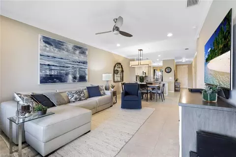 9425 Benvenuto Ct #6-101, Naples, FL 34119