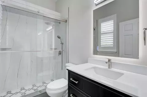 Bath - 5655 Cedar Tree Ln, Naples, FL 34116 photo 2 of 3
