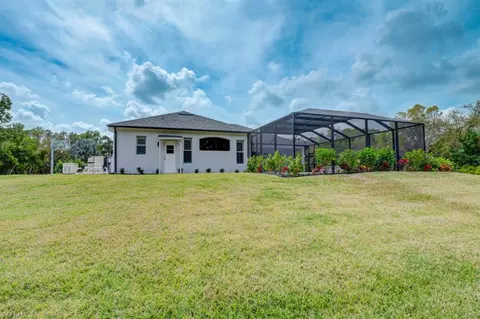 Exterior - 5655 Cedar Tree Ln, Naples, FL 34116 photo 5 of 11