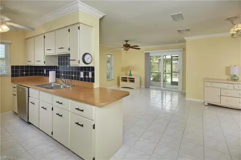 27951 Meadowlark Ln, Bonita Springs, FL 34134