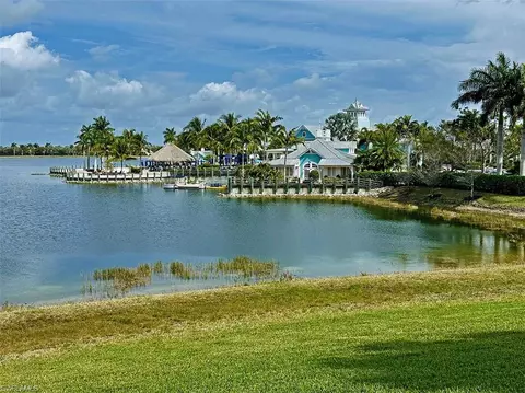 14551 Edgewater Cir, Naples, FL 34114