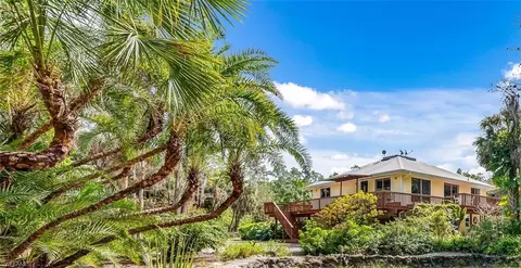 2002 Crawford Ave, Naples, FL 34117