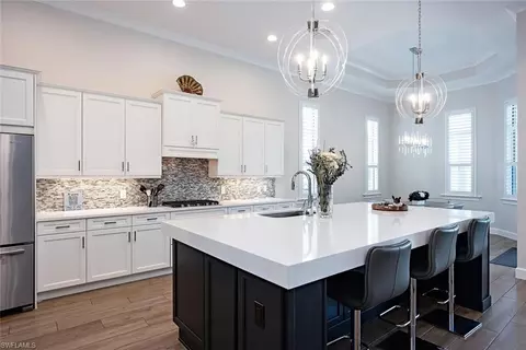 Kitchen - 5759 Clarendon Dr, Naples, FL 34113 photo 1 of 2