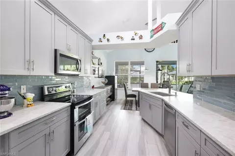9951 Utah St, Bonita Springs, FL 34135
