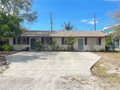 4775 Alhambra Cir, Naples, FL 34103