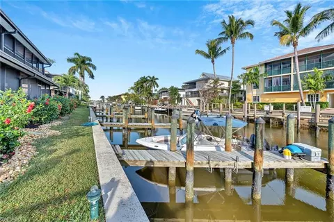 1539 Chesapeake Ave #A-6, Naples, FL 34102