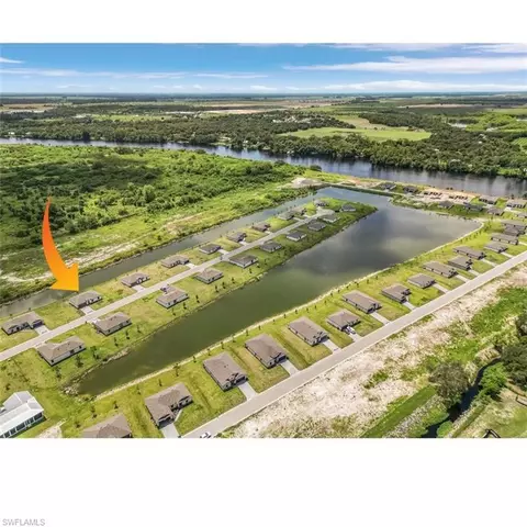 821 Gen Chesty Puller Ct, Labelle, FL 33935