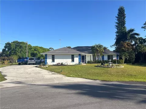 4071 32nd Ave SW, Naples, FL 34116