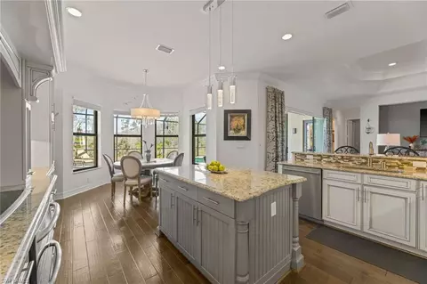 Kitchen - 3288 Atlantic Cir, Naples, FL 34119 photo 2 of 4