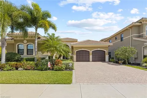Exterior - 3288 Atlantic Cir, Naples, FL 34119 photo 2 of 12