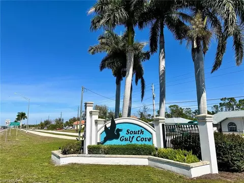 8221 Chico St, Port Charlotte, FL 33981