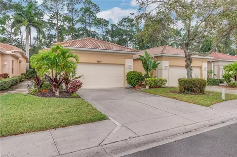 8220 Sanctuary Dr #97-1, Naples, FL 34104