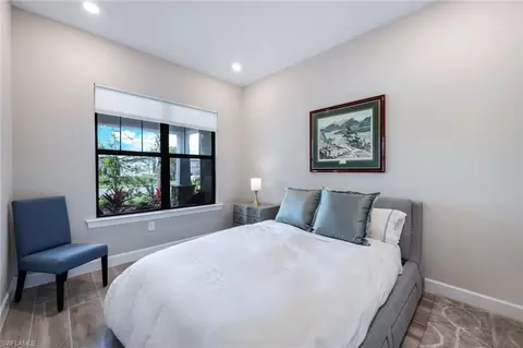 Bedroom - 9562 Everglades Dr, Naples, FL 34120 photo 6 of 6