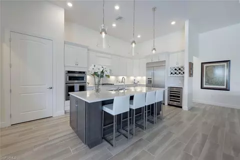 Kitchen - 9562 Everglades Dr, Naples, FL 34120 photo 2 of 4