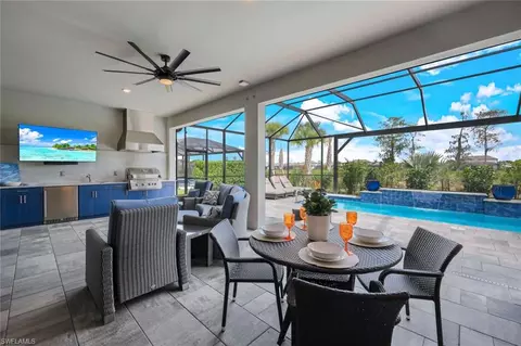 Exterior - 9562 Everglades Dr, Naples, FL 34120 photo 1 of 13