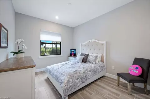 Bedroom - 9562 Everglades Dr, Naples, FL 34120 photo 4 of 6
