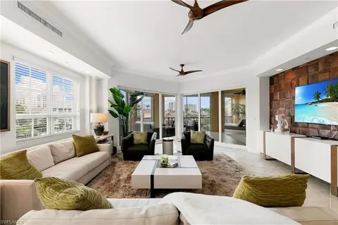 908 Panama Ct #303, Marco Island, FL 34145