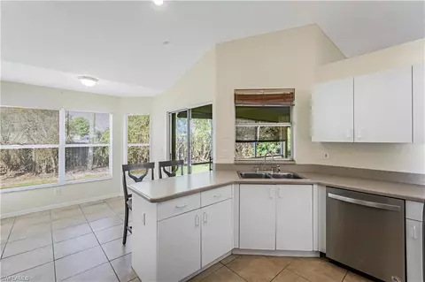 6761 Berwick Pl, Naples, FL 34104 photo 7