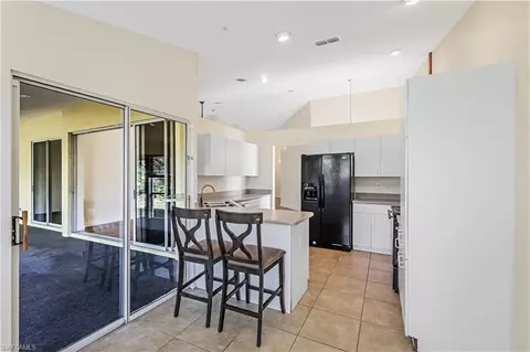 6761 Berwick Pl, Naples, FL 34104 photo 8