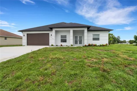 2609 Van Buren Pkwy, Cape Coral, FL 33993