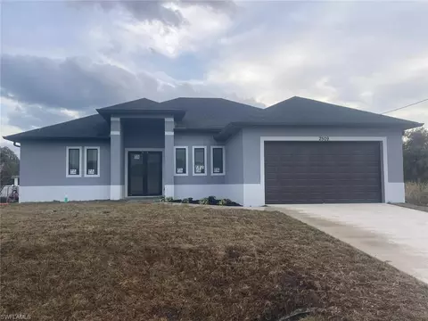 2509 49th St SW, Lehigh Acres, FL 33976