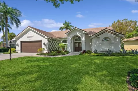 2104 Mission Dr, Naples, FL 34109