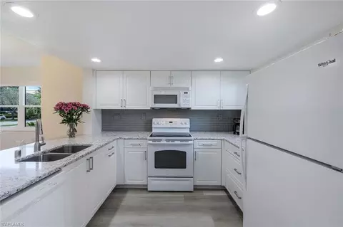 861 S Collier Blvd #S-101, Marco Island, FL 34145