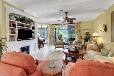4874 Hampshire Ct #8-205, Naples, FL 34112