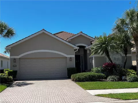 3665 Grand Cypress Dr, Naples, FL 34119