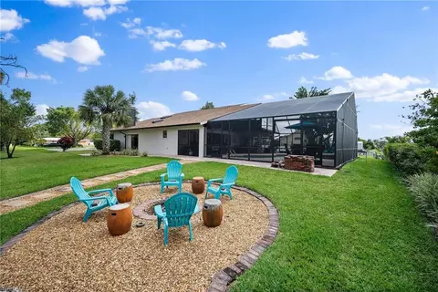 Exterior - 20560 Park Pl, Estero, FL 33928 photo 8 of 11