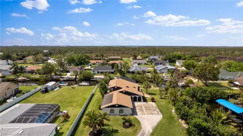 View/Area - 20560 Park Pl, Estero, FL 33928 photo 3 of 5
