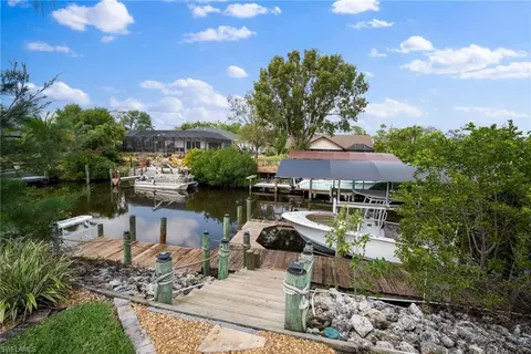 View/Area - 20560 Park Pl, Estero, FL 33928 photo 2 of 5