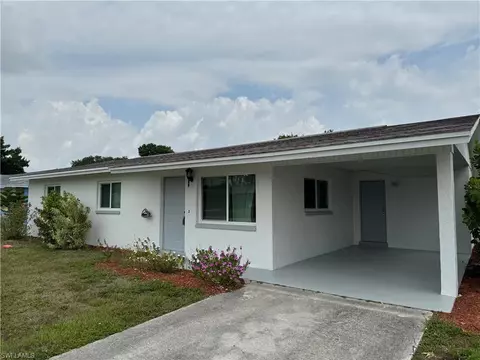 12326 1st St, Fort Myers, FL 33905