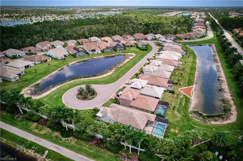 3864 Barque Ct, Naples, FL 34120