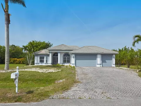 18307 Royal Hammock Blvd, Naples, FL 34114
