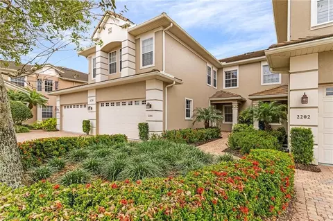 4739 Stratford Ct #2201, Naples, FL 34105