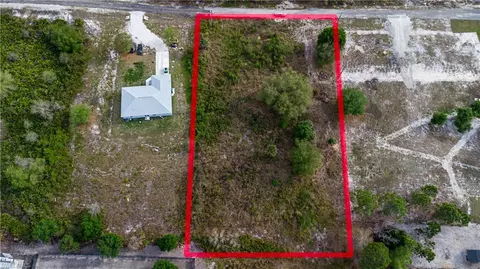 7860 6th Ter, Labelle, FL 33935