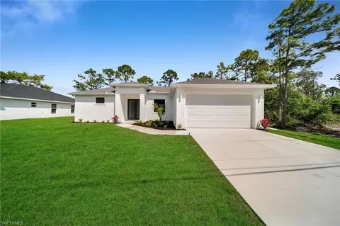3804 40th St SW, Lehigh Acres, FL 33976