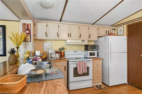 Kitchen - 23 Monaco Ter, Naples, FL 34112 photo 1 of 2