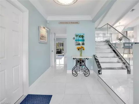 Dining - 27544 Bayshore Dr, Bonita Springs, FL 34134 photo 1 of 2