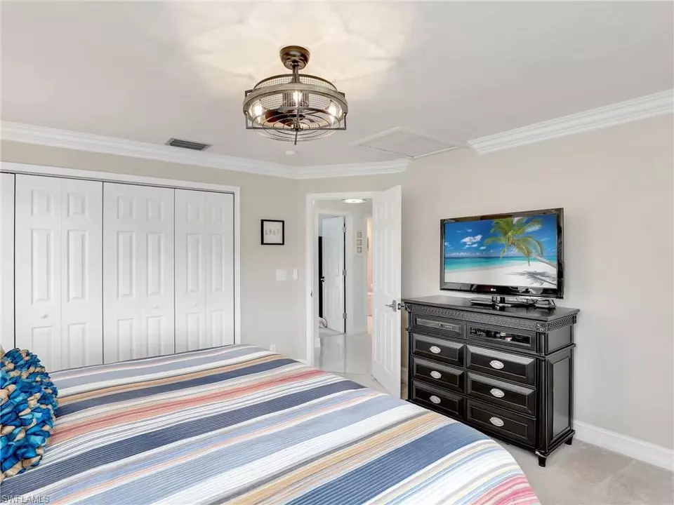 Bedroom - 27544 Bayshore Dr, Bonita Springs, FL 34134 photo 5 of 5