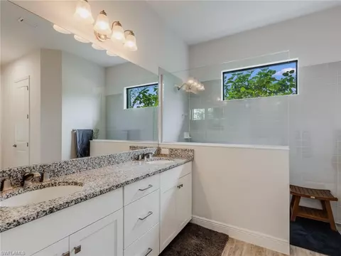 Bath - 21358 Estero Palm Way, Estero, FL 33928 photo 1 of 4