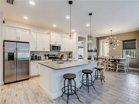Kitchen - 21358 Estero Palm Way, Estero, FL 33928 photo 6 of 8