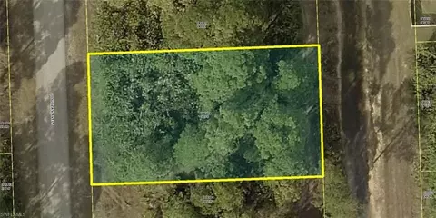 57 Douglas Ave S, Lehigh Acres, FL 33976
