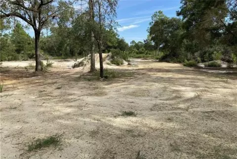 7611 22nd Ter, Labelle, FL 33935 photo 2