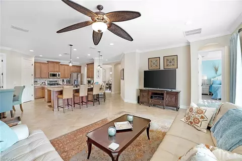 1673 Serrano Cir, Naples, FL 34105 photo 9