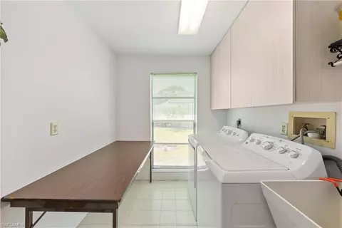 108 Short Ct, Naples, FL 34112 photo 32