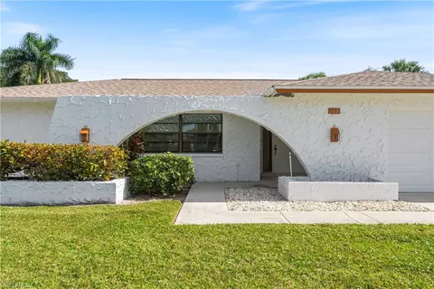 108 Short Ct, Naples, FL 34112 photo 6