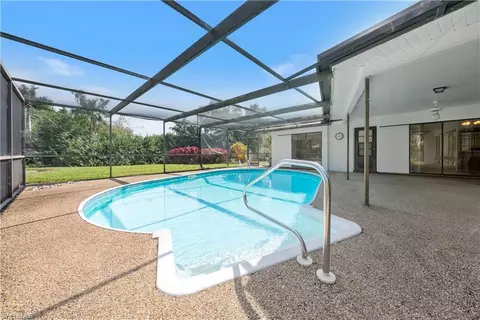 108 Short Ct, Naples, FL 34112 photo 35