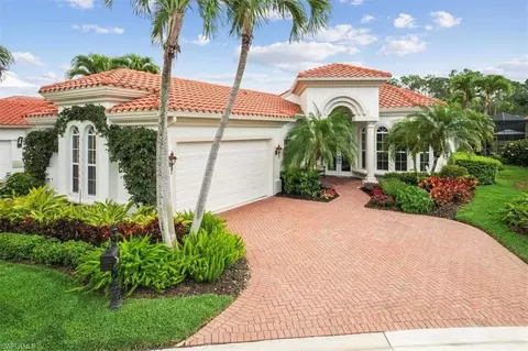1467 Via Portofino, Naples, FL 34108